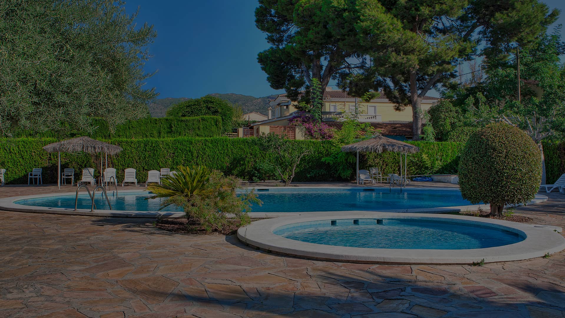 View of the pool area at Hotel Vista Alegre in Benicasim